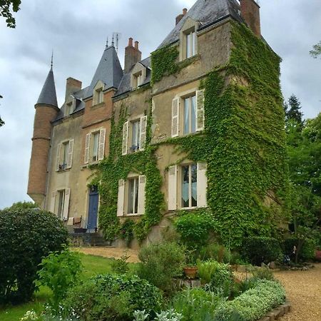 France Petit Chateau Loué Exterior photo